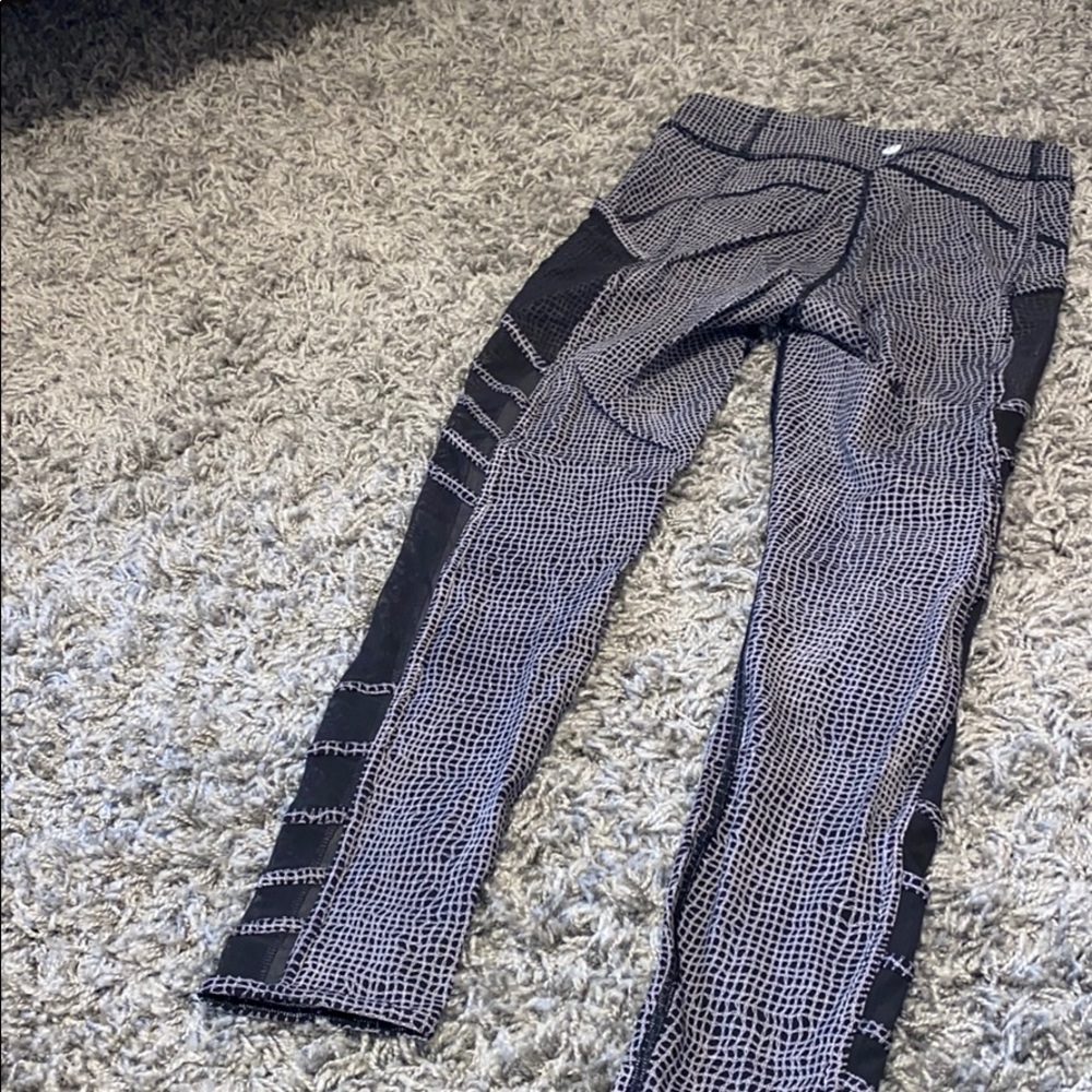 Lululemon Black and White Patterned Mesh Leggings